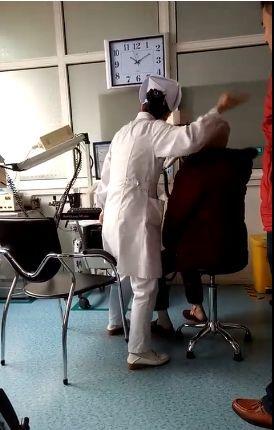 国产绑架护士舔脚视频,国产绑架护士舔脚视频事件始末